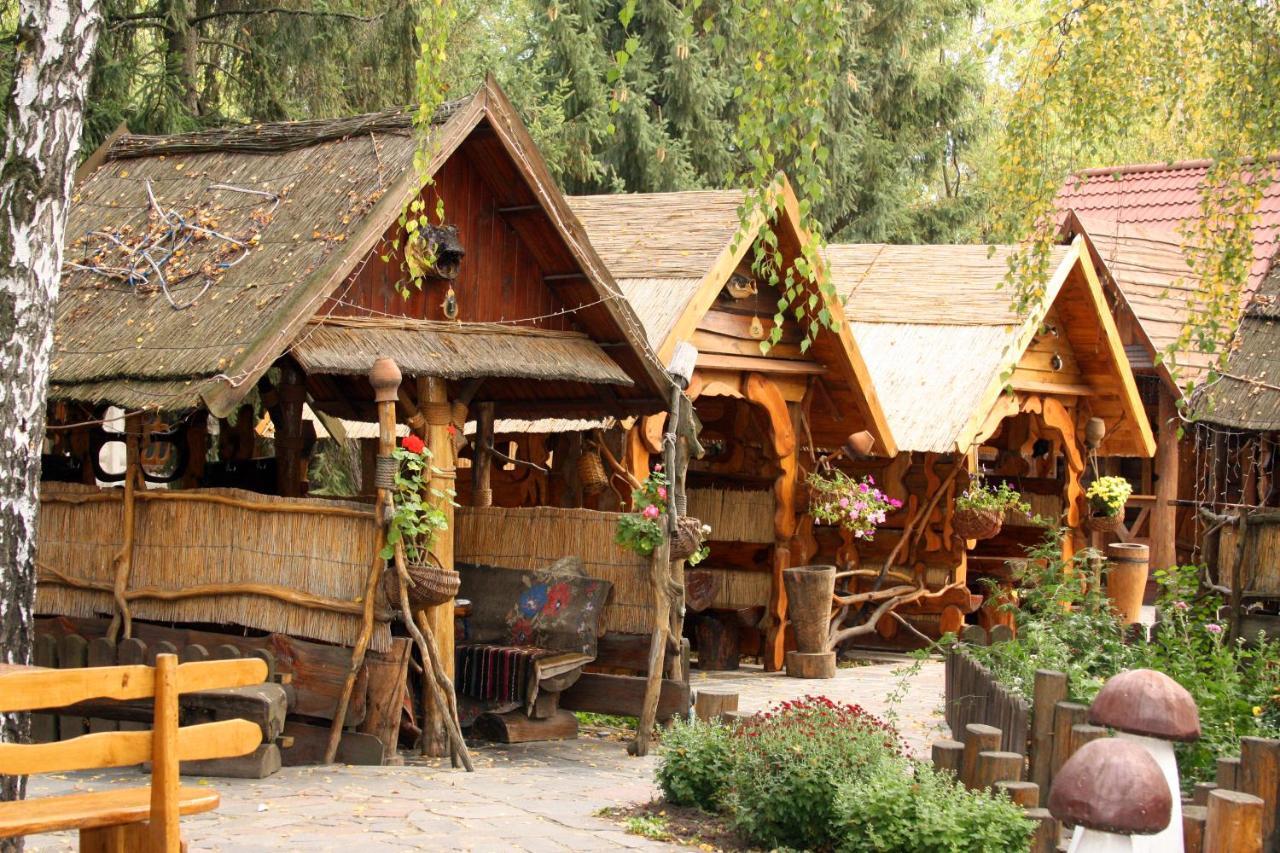 Комплекс Відпочинку "Колиба" Hotell Korosten Eksteriør bilde