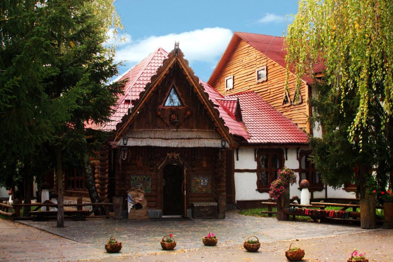 Комплекс Відпочинку "Колиба" Hotell Korosten Eksteriør bilde