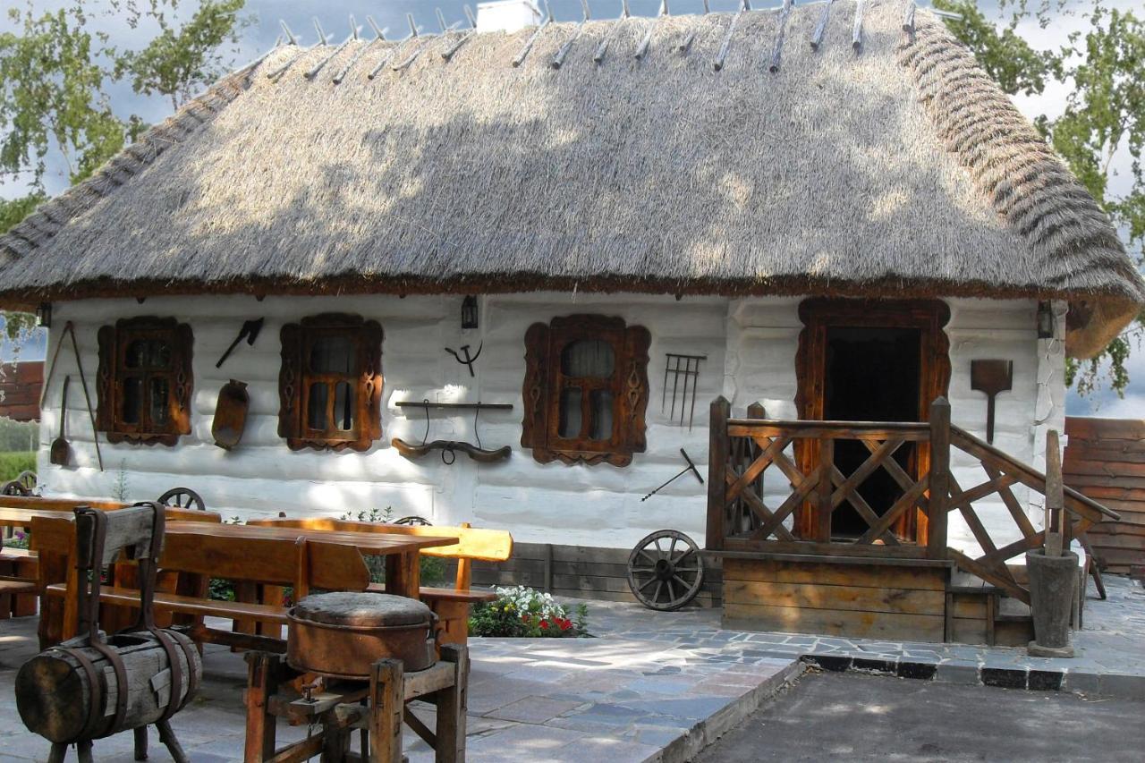 Комплекс Відпочинку "Колиба" Hotell Korosten Eksteriør bilde